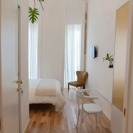 Nocleg ze śniadaniem Interno21 4*