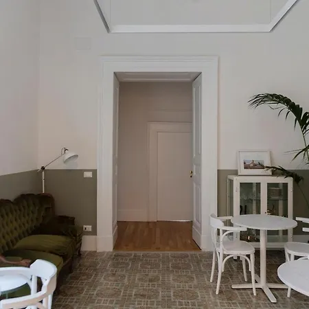 Interno21 4*