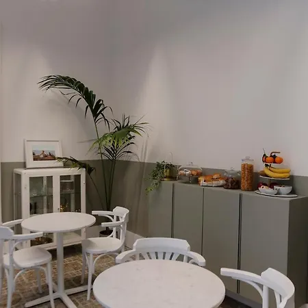 Interno21 *