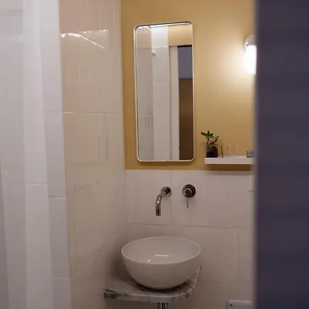 Nocleg ze śniadaniem Interno21 4*