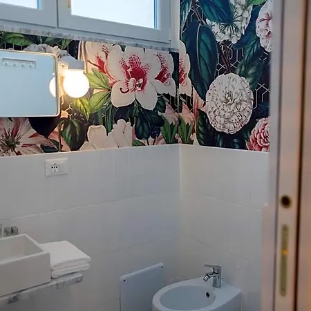 Interno21 Nocleg ze śniadaniem Neapol