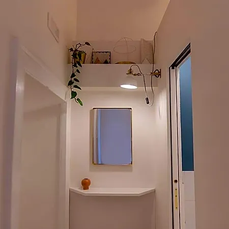 Interno21 4*