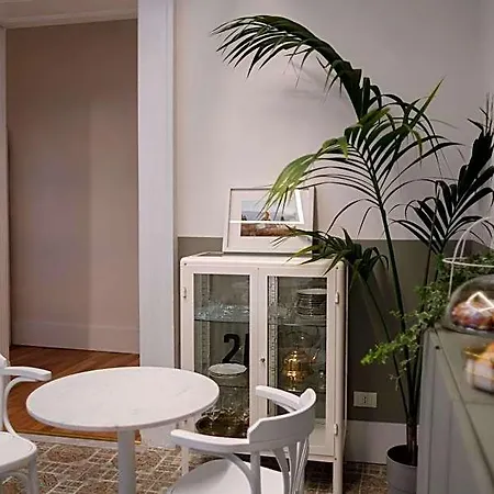 Interno21 Nocleg ze śniadaniem 4*