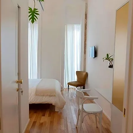 Interno21 Nocleg ze śniadaniem 4*